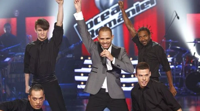 În 2011, Anthony Icuagu a participat la "Vocea României"