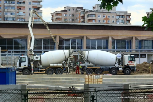 strand hunedoara mai 2015