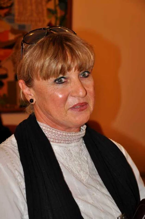Doamna blonda