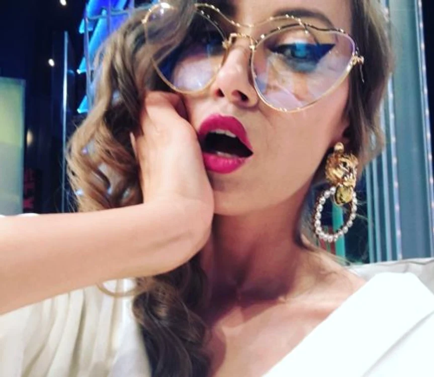 
    Iulia Albu este o excentricăFoto: arhivă personală  