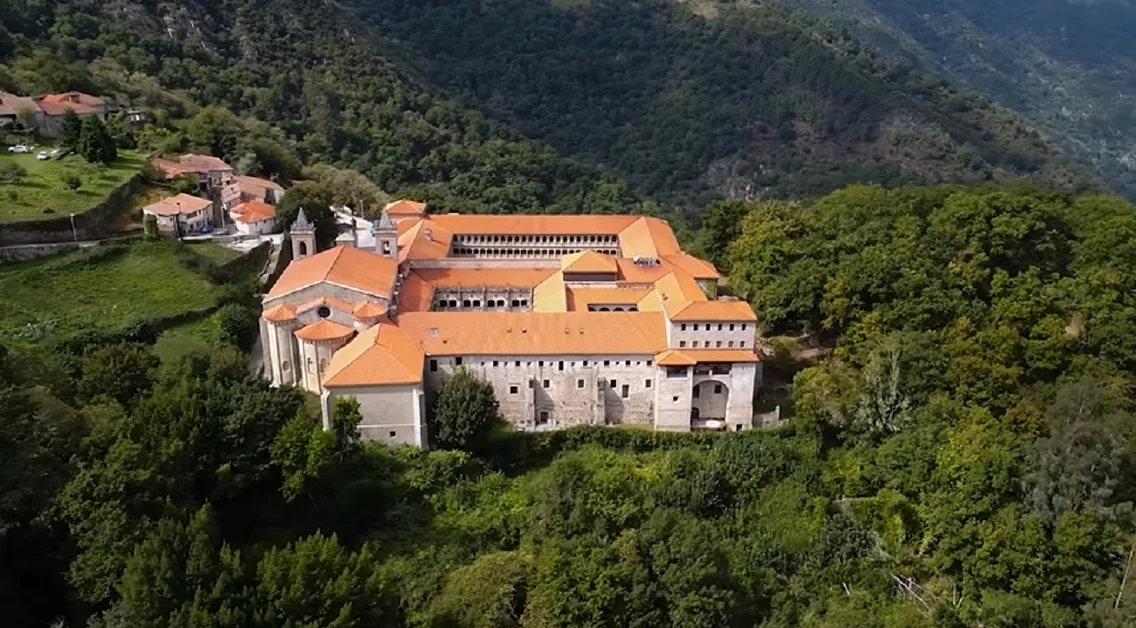 Mănăstirea San Estevo, din Ourense sursa youtube