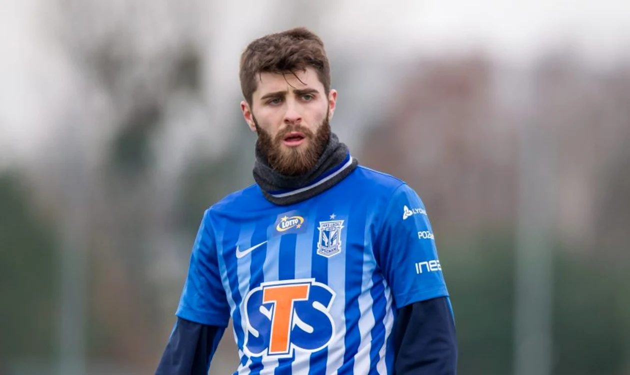 
    Mihai Răduţ  
