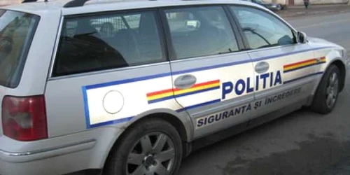 Reşiţa: Un cetăţean din Bocşa a căzut cu mopedul în şant din cauza băuturii