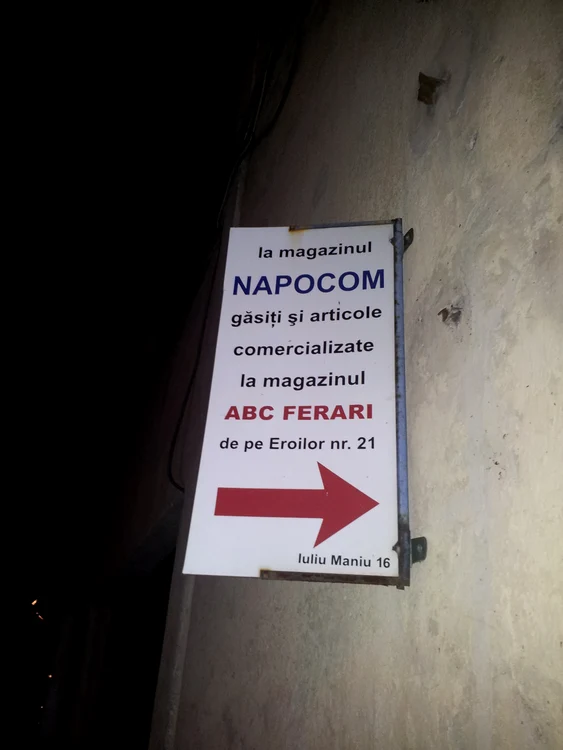 Cu ochii n 3,14 jpeg