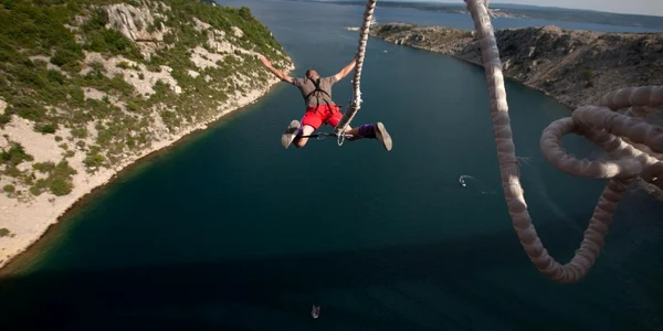 bungee jumping jpeg