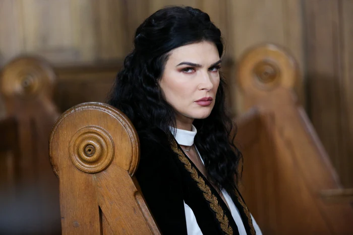 Monica Bârlădeanu, în rolul Carlei, în serialul "Vlad"