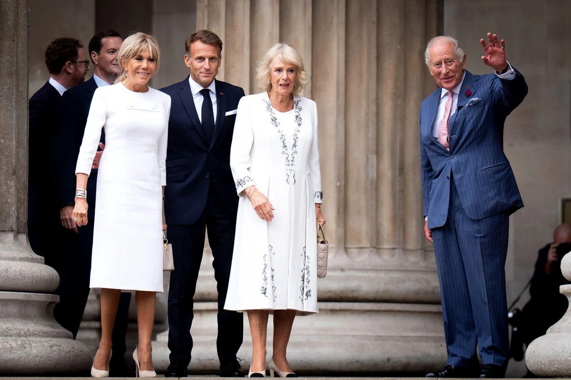 Regele Charles și Regina Camilla alături de președintele francez Emmanuel Macron și prima doamnă Brigitte Macron, Profimedia (2) jpg