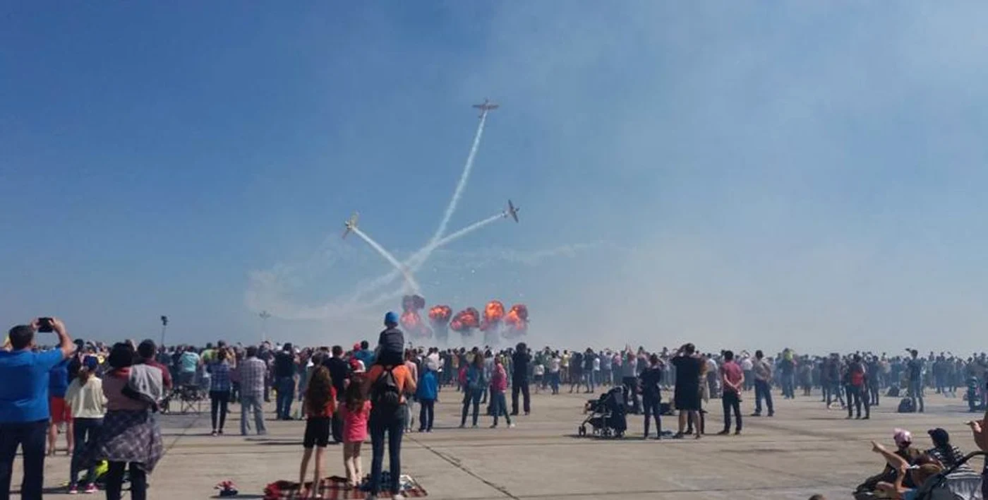 
    Baltic Bees din Letonia s-a prezentat la Timișoara cu șase avioaneFoto: Facebook  