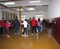 Copiii de la "Lenau" au încins o horă pe picioroange