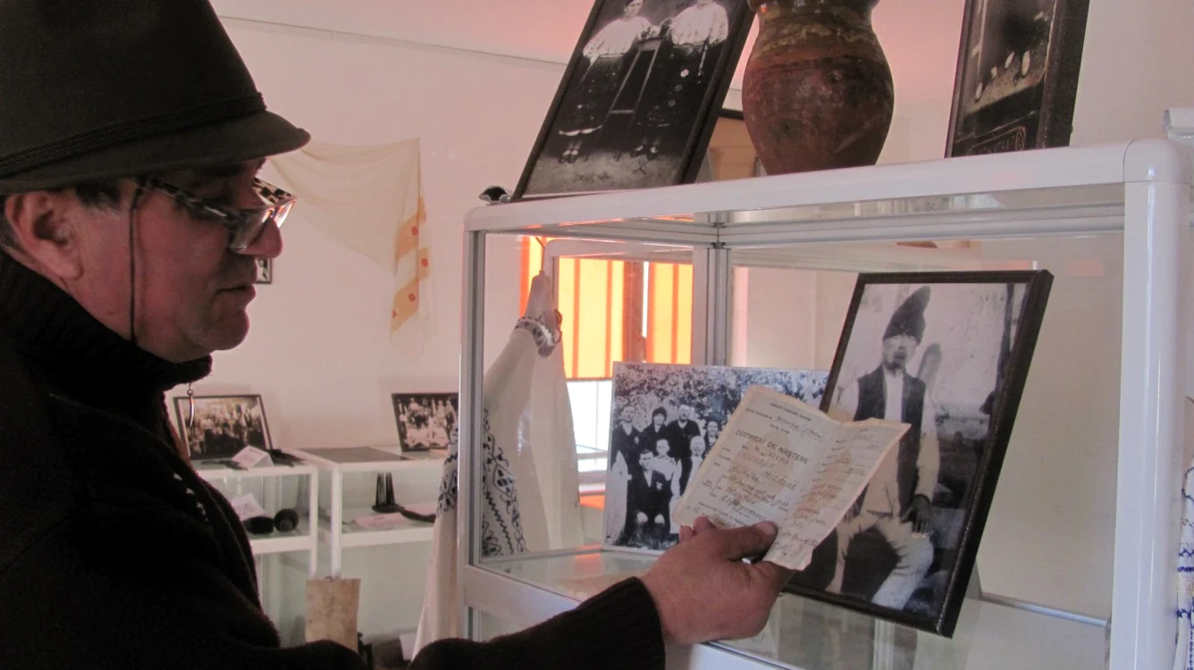 Pădurarul care a lăsat satului un muzeu FOTO Mariana Iancu