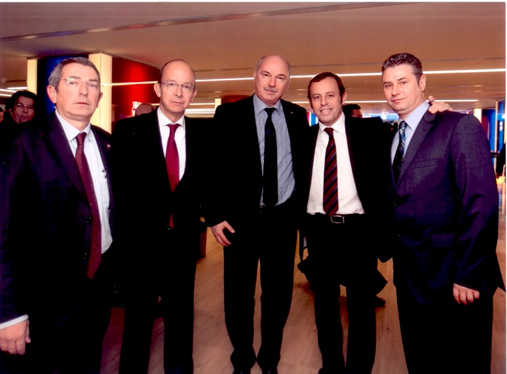 În stanga mea, Preşedintele FC Barcelona, Sandro Rosell  FOTO Arhiva personală