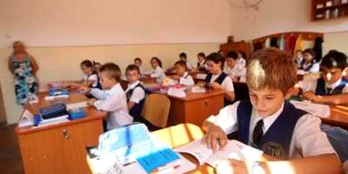 Timişoara: Şcoala de la sat care este mai modernă ca orice şcoală din oraş FOTOREPORTAJ