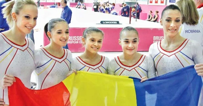 Sandra Izbaşa, Larisa Iordache, Diana Bulimar, Raluca Haidu şi Cătălina Ponor au luat aurul la Europene pe echipe