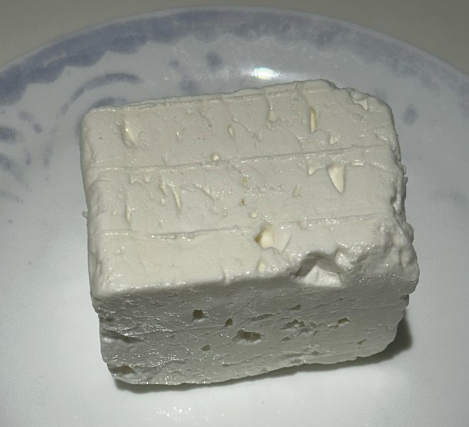 Războiul brânzeturilor: SUA contestă monopolul Europei pe „parmezan”, „feta“ și „gorgonzola“