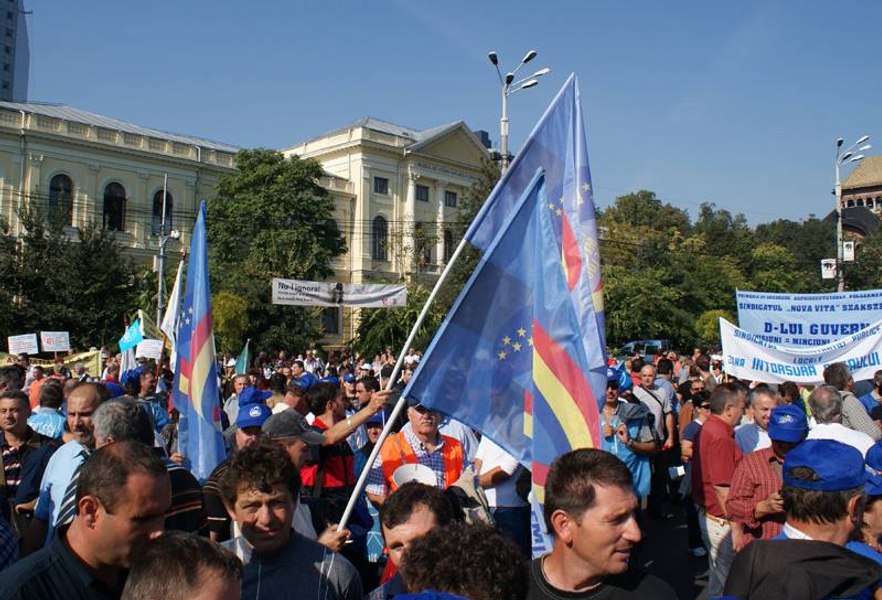Examenele naționale, sub amenințarea grevei generale