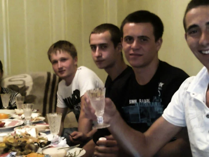 Vadim Pisari (dreapta) a fost omorat pe 1 ianuarie, pe podul de la Vadul lui Voda. FOTO: Arhiva personală