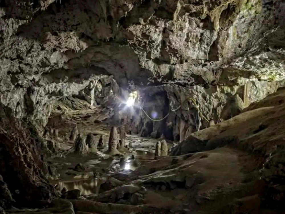 Peștera Polovragi atrage turiștii ca un magnet Foto: pesterapolovragi.ro