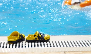 Piscina - copii - inec FOTO Shutterstock 