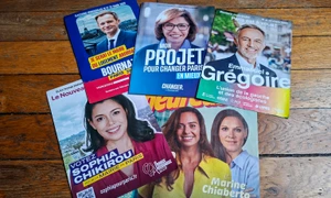 1823779 les professions de foi de pierre yves bournazel rachida dati emmanuel gregoire sophia chikirou et sarah knafo candidats aux elections municipales a paris photographiees le 13 mars 2026 jpg