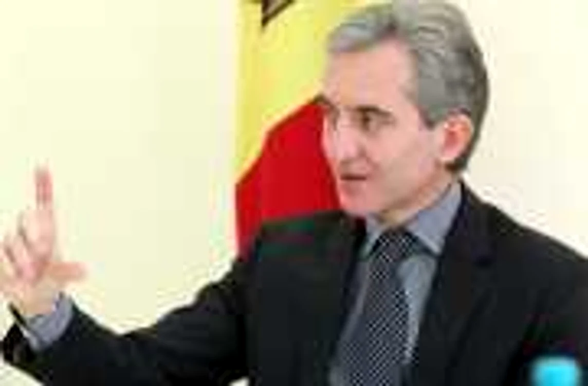 Iurie Leancă mai are două zile să găsească o majoritate în Parlamentul Republicii Moldova.