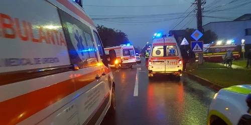 ambulante salvare accident arad 12 octombrie 2021 foto isu