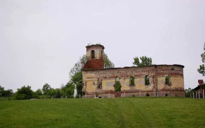 Biserica ortodoxă din Nadăş va face 100 de ani în 2018