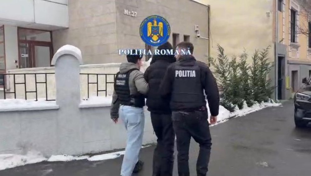Tânăr căutat în Franța pentru omor, prins într-un mall din Cluj-Napoca