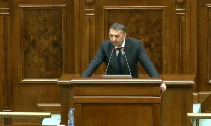 AUR cere demisia ministrului Educaţiei, Daniel David. FOTO: captura video