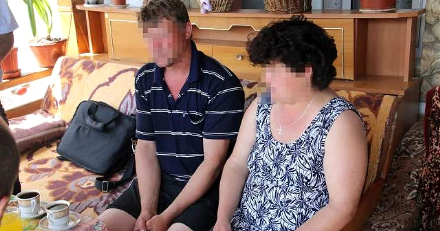 Femeia din imagine şi-a purtat în pântece copilul aflat în stare de putrefacţie FOTO monitorul.bt