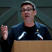 andy burnham2 jpg