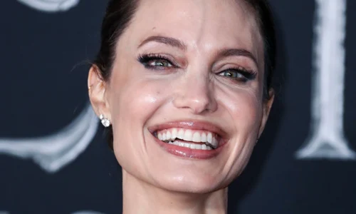 1 angelina jolie deschidere jpg jpeg