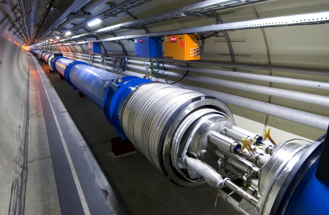 Accelerator de particule - arhiva foto
