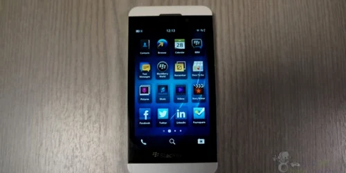 blackberry z10 ALB