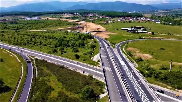 Artă inginerească pe autostrada Sibiu-Piteşti. 