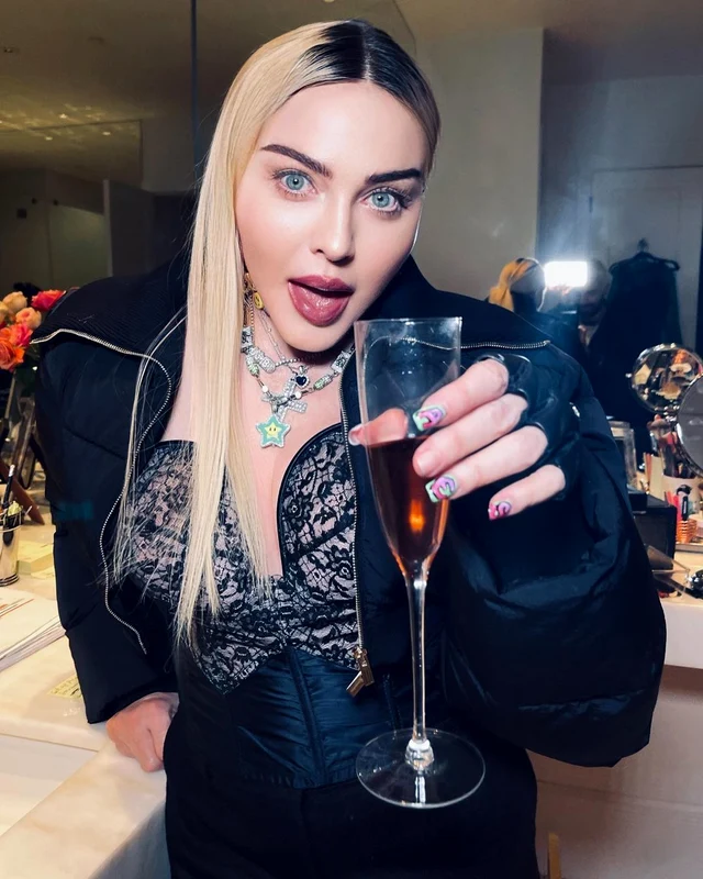 2 madonna topless la 63 de ani1 jpg jpeg