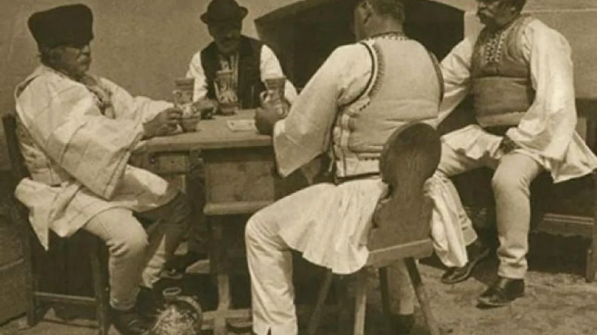 Formule de salut din lumea satului de odinioară  Cum erau salutaţi oamenii de vază şi cum îşi spuneau ţăranii atunci când se întâlneau jpeg