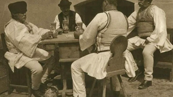 Formule de salut din lumea satului de odinioară Cum erau salutaţi oamenii de vază şi cum îşi spuneau ţăranii atunci când se întâlneau jpeg