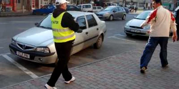 Slătinenii nu agreează taxa de parcare