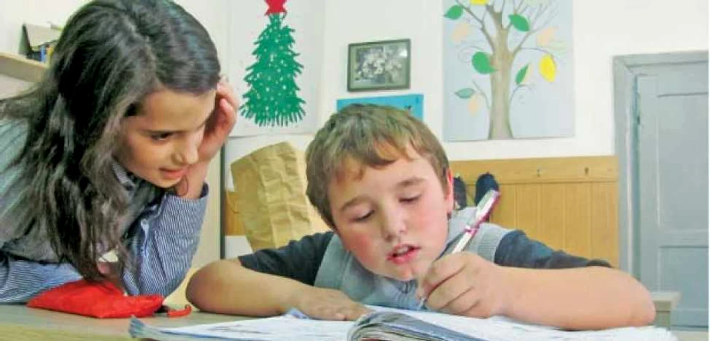Andreea Drişcu s-a simţit bine în postura de educatoare şi este tentată de o carieră în învăţământ 