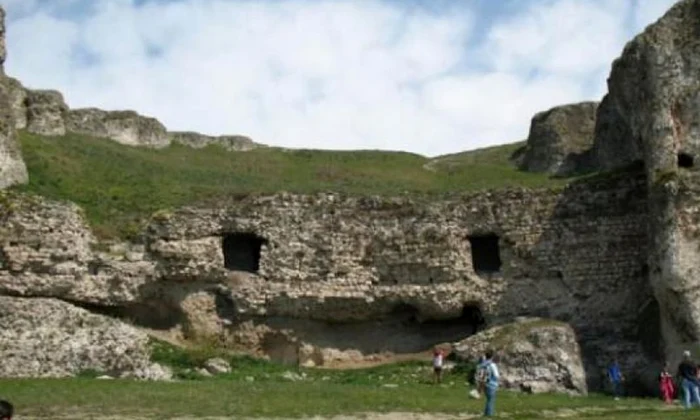 Cetăţile Carsium şi Capidava, pe lista UNESCO jpeg