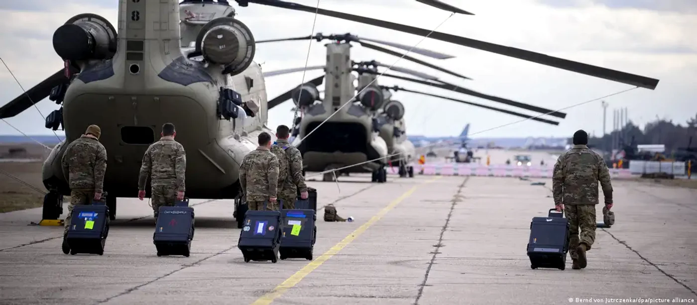 Elicoptere americane la baza militară Mihail Kogălniceanu, de la Marea Neagră