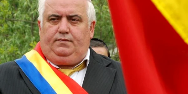 cracaoani primar foto dan sofronia