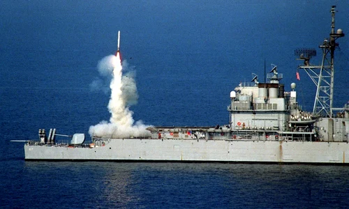 Rachetă Tomahawk lansată de pe apă / FOTO Guliver / Getty Images