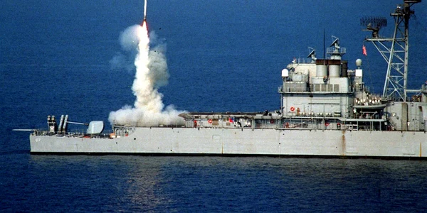 Rachetă Tomahawk lansată de pe apă / FOTO Guliver / Getty Images
