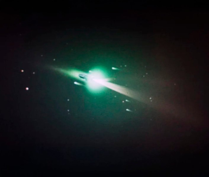 Astronomii ar fi detectat un „semnal radio” provenit de la o „navă spațială extraterestră” 