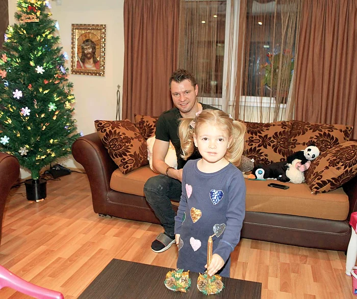 Marius este topit după fetiţa lui, care face ce vrea din el