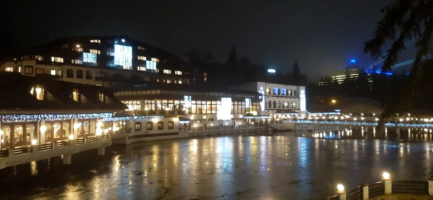Sărbătorile în Poiana Brașov FOTO Ioan Buciumar