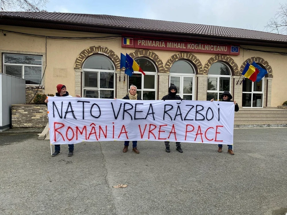 Protest la Kogălniceanu împotriva bazelor militare internaționale
