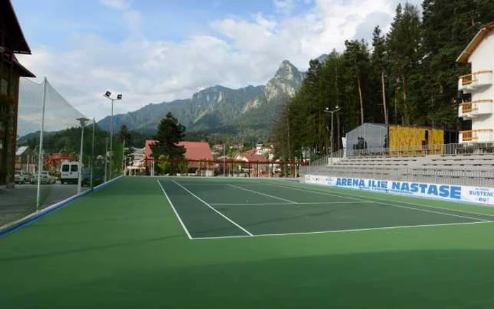 Arena de tenis Ilie Năstase din Buşteni va fi inaugurată prin meciul demonstrativ Halep - Năstase. FOTO Primăria Buşteni