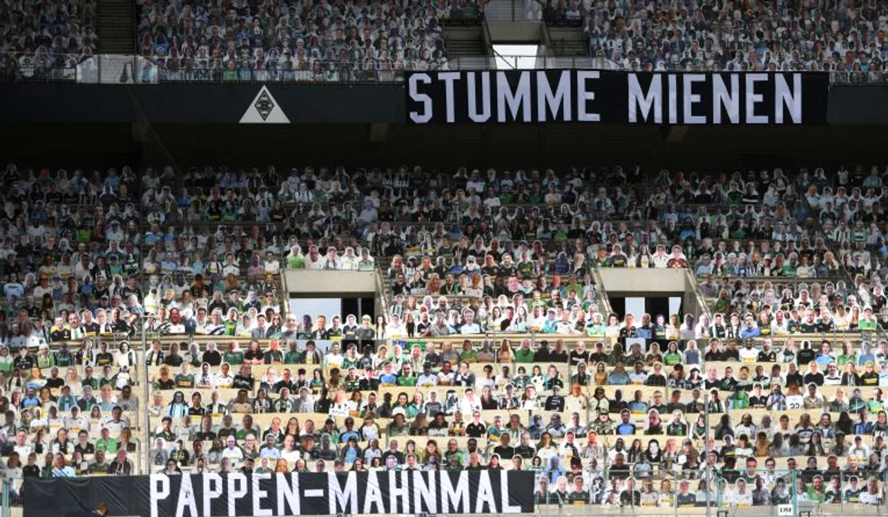
    Tribunele au părut pline în timpul meciuluiFoto: Guliver/ GettyImages  